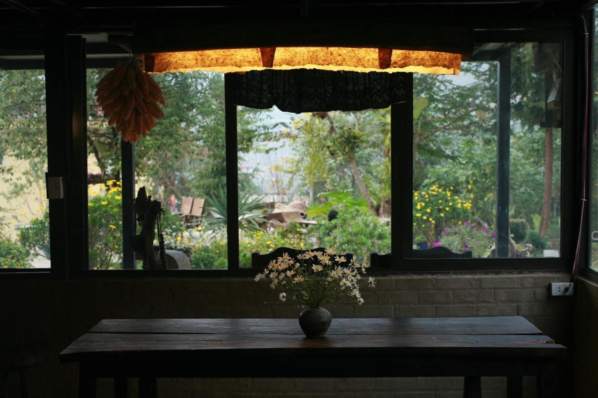 La Maison - *